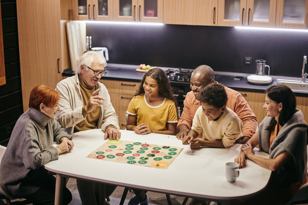 The 30-Day “Break the Screen Cycle” Family Challenge